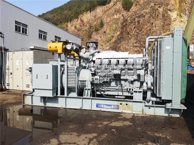 红旗储能设备在应用领域拓展过程中面临哪些新的挑战？